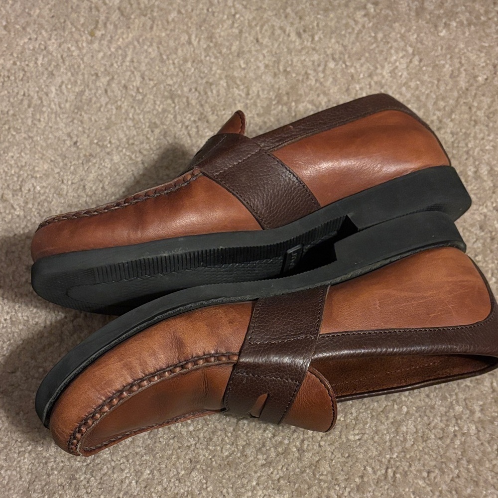 Rockport Men's Tan and Brown Leather Loafers size 7W - Picture 2 of 12